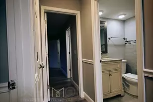 18205 Hart Dr, Homewood, IL 60430 - Photo 11