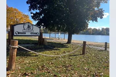 990 Holiday Drive, Lake Holiday, IL 60548 - Photo 15