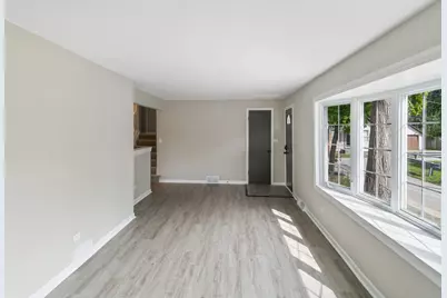 428 E 156th Place, South Holland, IL 60473 - Photo 7