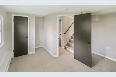 428 E 156th Place, South Holland, IL 60473 - Photo 17