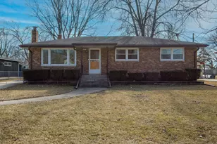 2937 172nd St, Lansing, IL 60438 - Photo 1
