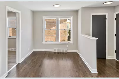 752 E 164th Street, South Holland, IL 60473 - Photo 5