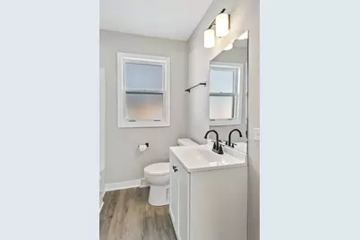 752 E 164th Street, South Holland, IL 60473 - Photo 13