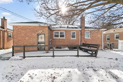 752 E 164th Street, South Holland, IL 60473 - Photo 3