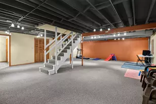 911 Rock Spring Rd, Naperville, IL 60565 - Photo 27