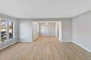 17001 Kimbark Ave, South Holland, IL 60473 - Photo 7