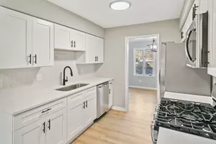 17001 Kimbark Ave, South Holland, IL 60473 - Photo 5