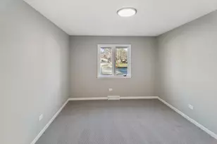 17001 Kimbark Ave, South Holland, IL 60473 - Photo 13