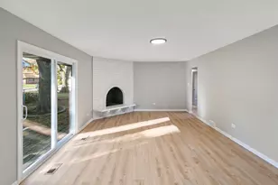 17001 Kimbark Ave, South Holland, IL 60473 - Photo 11