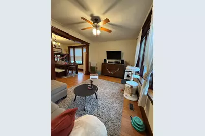 2125 W Waveland Avenue #2W, Chicago, IL 60618 - Photo 15