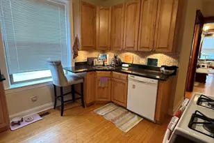 2125 W Waveland Ave, Chicago, IL 60618 - Photo 7