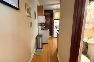 2125 W Waveland Ave, Chicago, IL 60618 - Photo 3