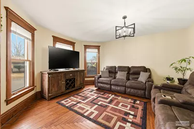 941 S 4th Street, Aurora, IL 60505 - Photo 11