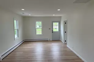 406 S Willow St, Granville, IL 61326 - Photo 7