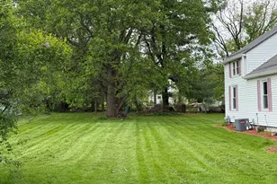 406 S Willow St, Granville, IL 61326 - Photo 29