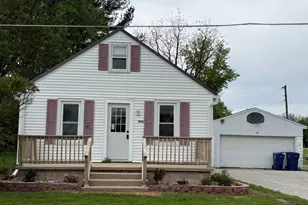 406 S Willow St, Granville, IL 61326 - Photo 3