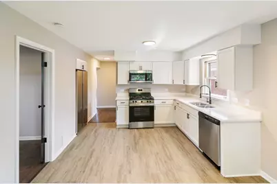 14214 Minerva Avenue, Dolton, IL 60419 - Photo 11