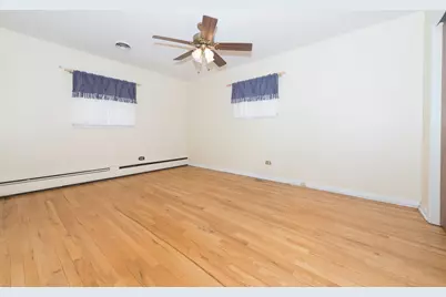 1205 Winston Drive, Melrose Park, IL 60160 - Photo 23