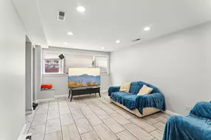 6217 S Seeley Ave, Chicago, IL 60636 - Photo 11