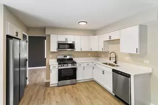 3518 Jacqueline Dr, Crete, IL 60417 - Photo 7