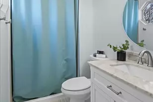 5716 Bunny Ave, McHenry, IL 60051 - Photo 17