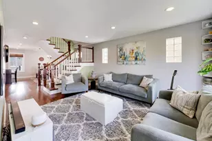 5011 N Mobile Ave, Chicago, IL 60630 - Photo 3