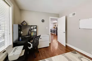 5011 N Mobile Ave, Chicago, IL 60630 - Photo 11