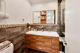 5011 N Mobile Ave, Chicago, IL 60630 - Photo 17