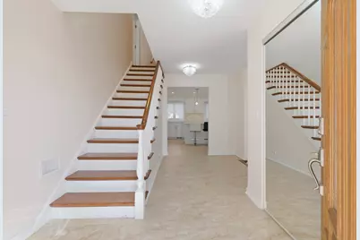 532 Lois Court, Mount Prospect, IL 60056 - Photo 11