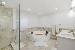 532 Lois Ct, Mount Prospect, IL 60056 - Photo 15