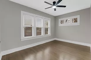 8210 S Justine St, Chicago, IL 60620 - Photo 5