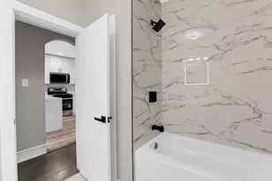 8210 S Justine St, Chicago, IL 60620 - Photo 7