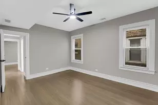 8210 S Justine St, Chicago, IL 60620 - Photo 9