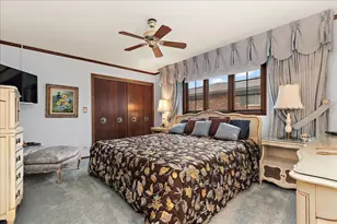 16W648 89th Pl, Willowbrook, IL 60527 - Photo 17