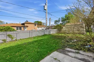 15637 Avalon Ave, South Holland, IL 60473 - Photo 39