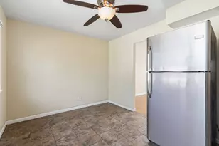 15637 Avalon Ave, South Holland, IL 60473 - Photo 7