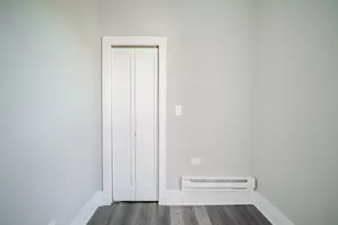 1472 W Erie St, Chicago, IL 60642 - Photo 9