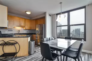 1101 S State St, Chicago, IL 60605 - Photo 7