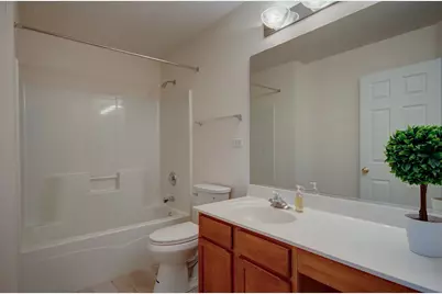 2421 Stoughton Circle #2421, Aurora, IL 60502 - Photo 17