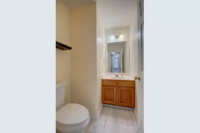 2421 Stoughton Circle #2421, Aurora, IL 60502 - Photo 11