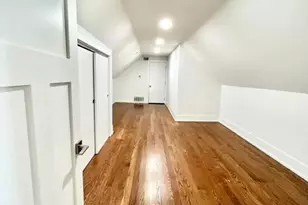 1719 W 18th St, Chicago, IL 60608 - Photo 9