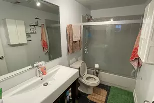 1431 W Cortez St, Chicago, IL 60642 - Photo 9