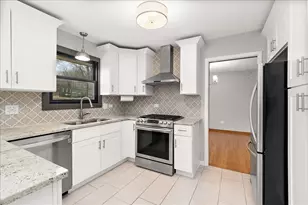 7440 W Manitoba Dr, Palos Heights, IL 60463 - Photo 11