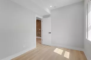 1550 W Juneway Terrace, Chicago, IL 60626 - Photo 7