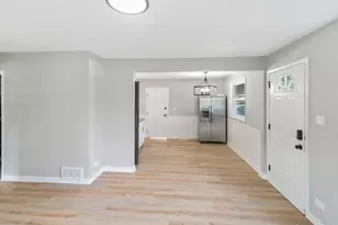 15332 Dante Ave, Dolton, IL 60419 - Photo 5