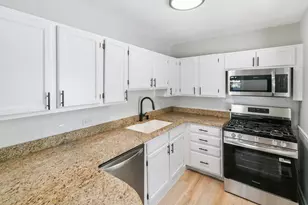 15332 Dante Ave, Dolton, IL 60419 - Photo 9