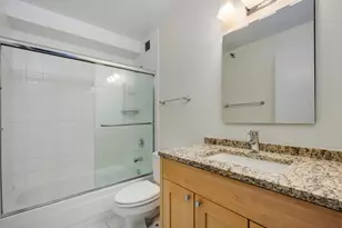 1250 N Dearborn St, Chicago, IL 60610 - Photo 13