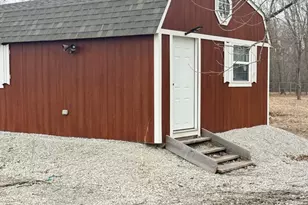 3649 S 15000E Rd, Pembroke Twp, IL 60958 - Photo 25