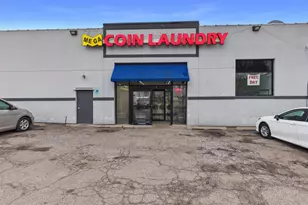 222-232 W Galena Blvd, Aurora, IL 60506 - Photo 3