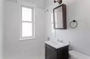 1608 W Sherwin Ave, Chicago, IL 60626 - Photo 7